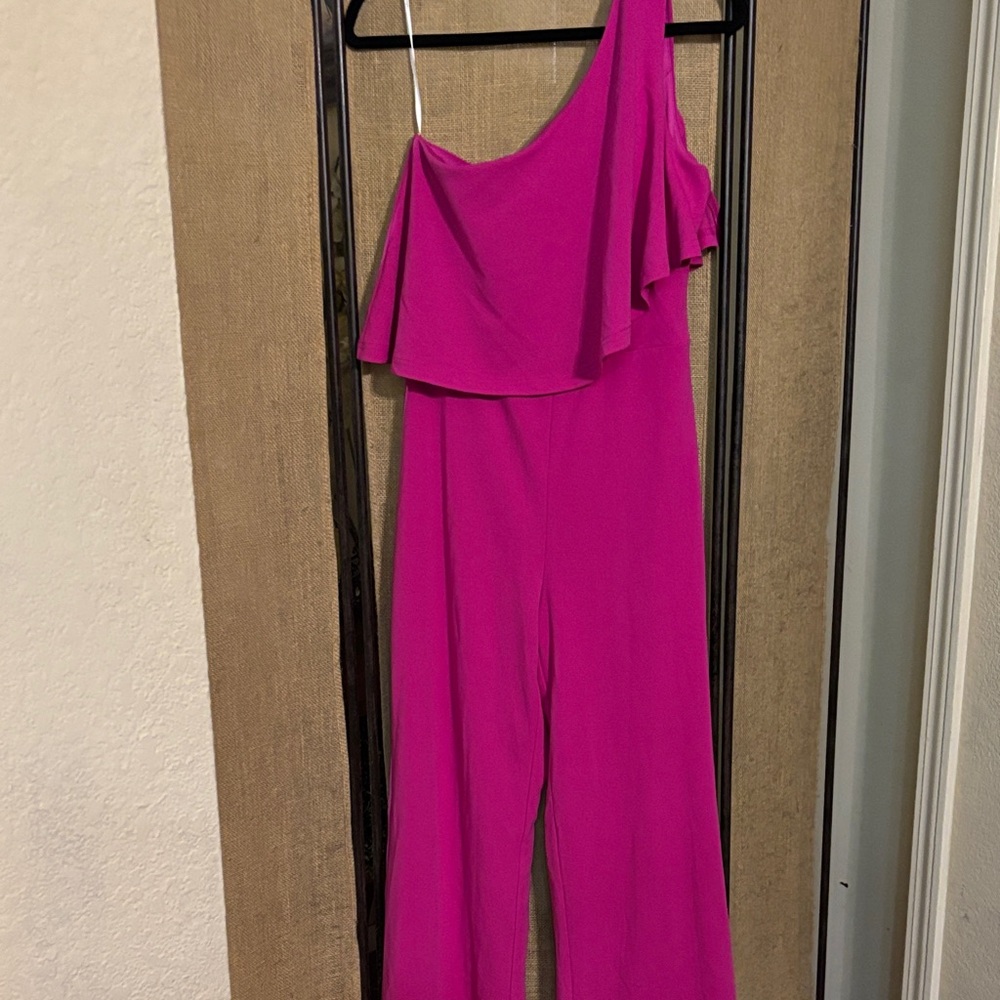 Lulu's Fuchsia One-Shoulder Jumpsuit NWT